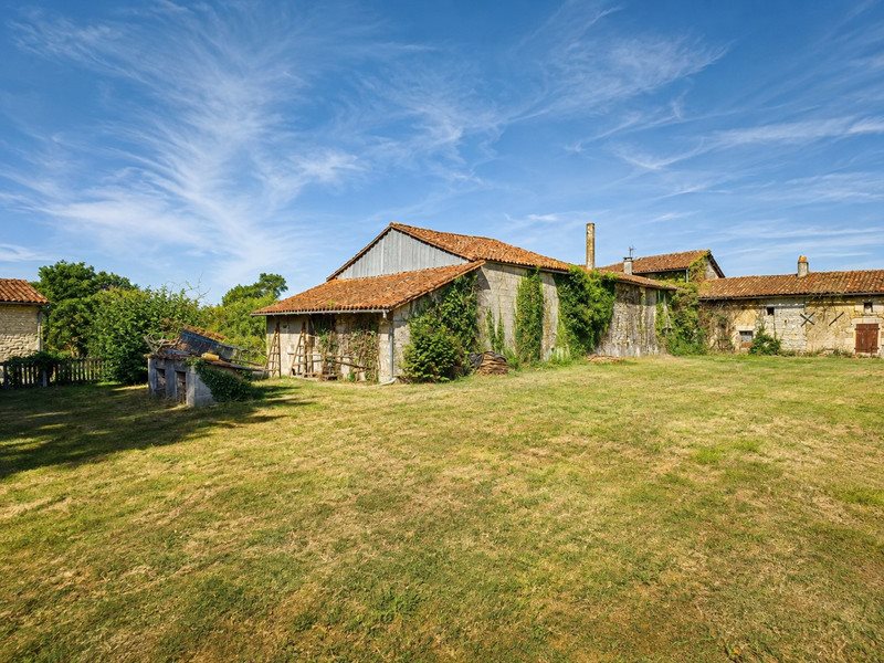 Maison à vendre, 103m², Chassiecq