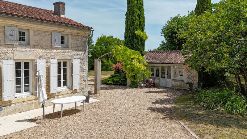 Maison à vendre, 238m², Louzignac