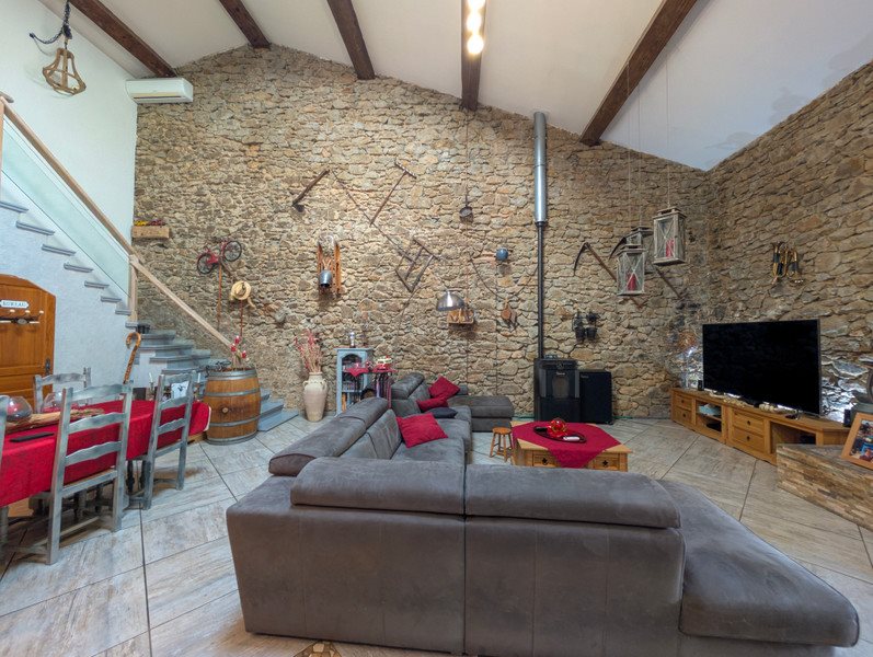 Maison à vendre, 222m², Barbaira