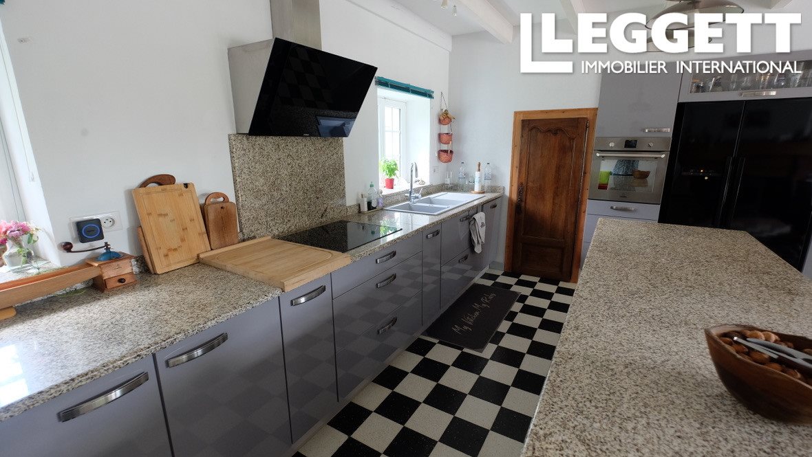 Maison à vendre, 190m², Saint-Hilaire-de-Villefranche