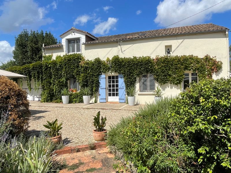 Maison à vendre, 160m², Saint-Emilion