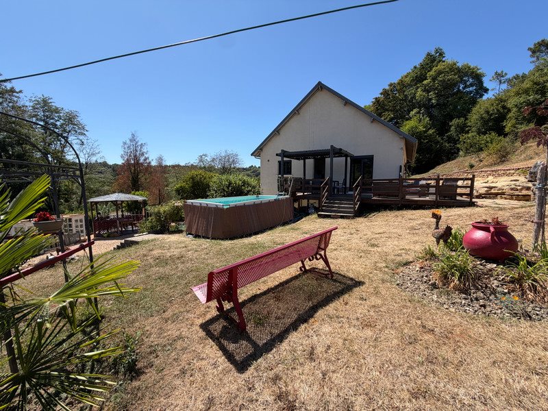 Maison à vendre, 140m², Nantheuil