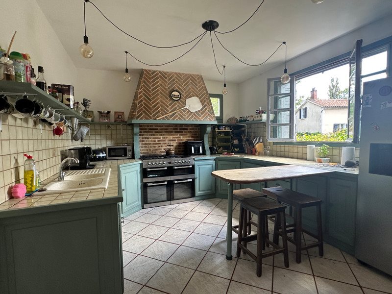 Maison à vendre, 209m², Nontron