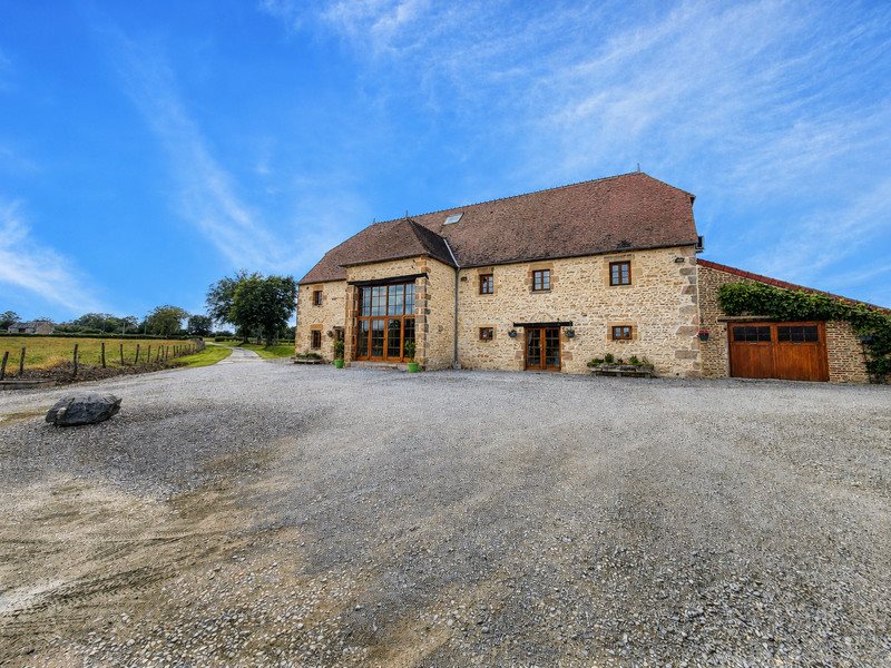 Maison à vendre, 605m², Lurcy-Lévis