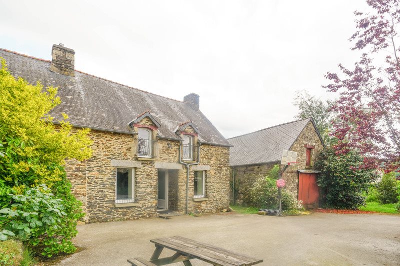 Maison à vendre, 155m², Allineuc