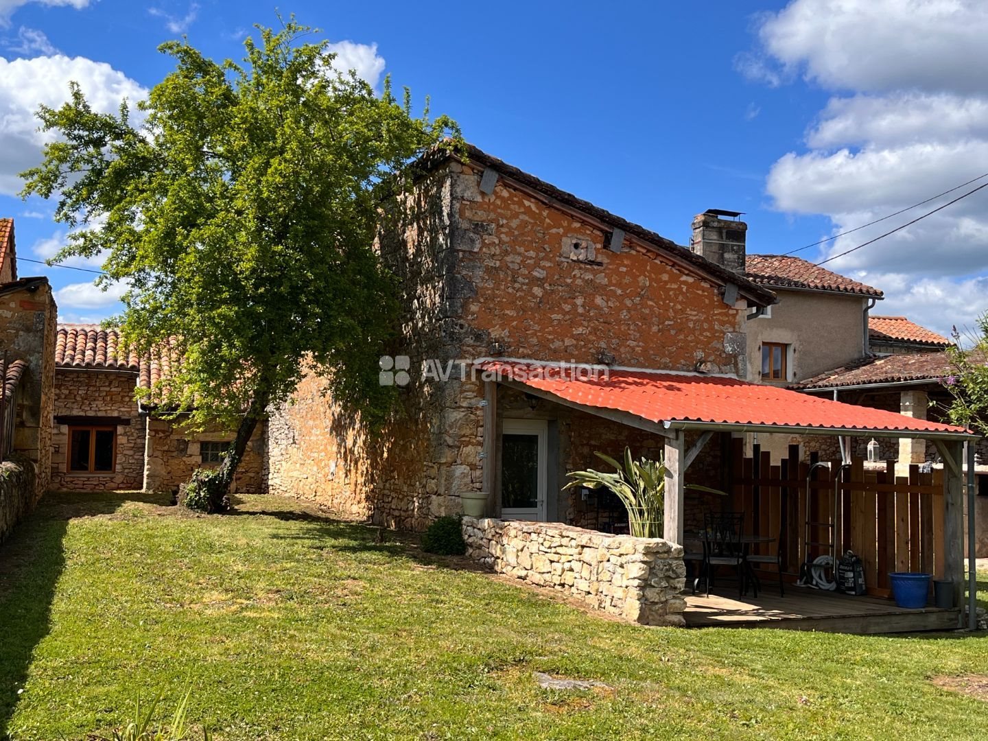 Maison à vendre, 110m², Javerlhac-et-la-Chapelle-Saint-Robert