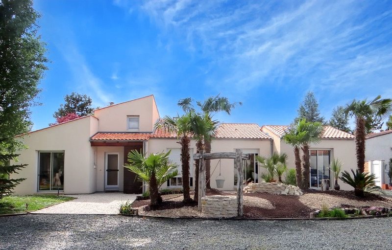 Maison à vendre, 212m², Courçon