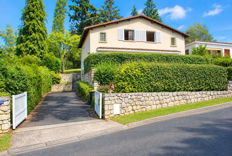 Maison à vendre, 207m², Montmorillon