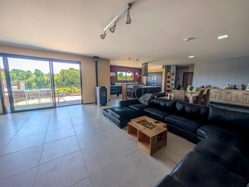 Maison à vendre, 350m², Laurabuc