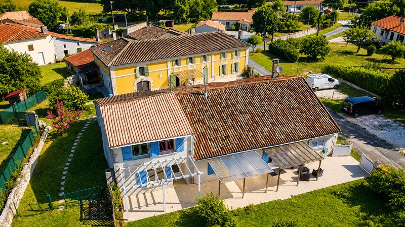Maison à vendre, 364m², Saint-Simon-de-Bordes