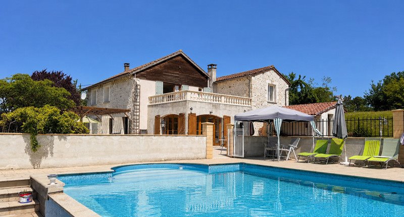 Maison à vendre, 275m², Brossac