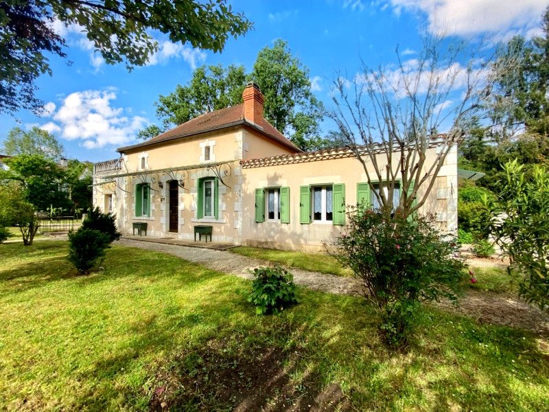 Maison à vendre, 135m², Trémolat
