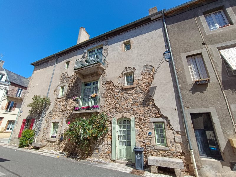 Maison à vendre, 197m², Evaux-les-Bains
