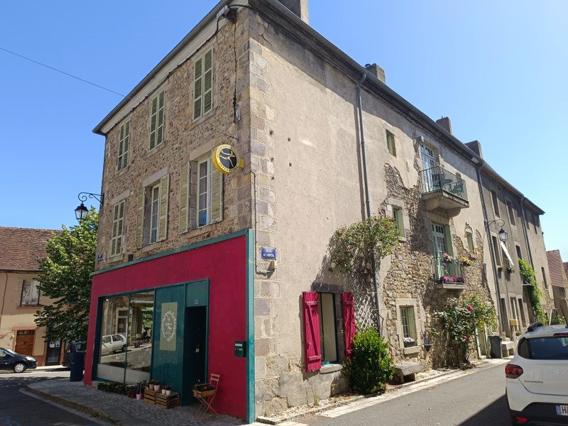 Maison à vendre, 197m², Evaux-les-Bains