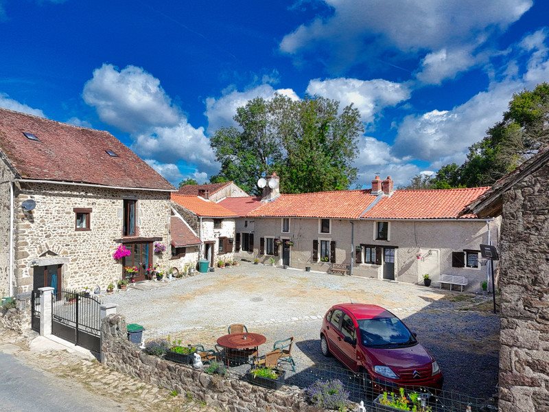 Maison à vendre, 485m², Magnac-Laval