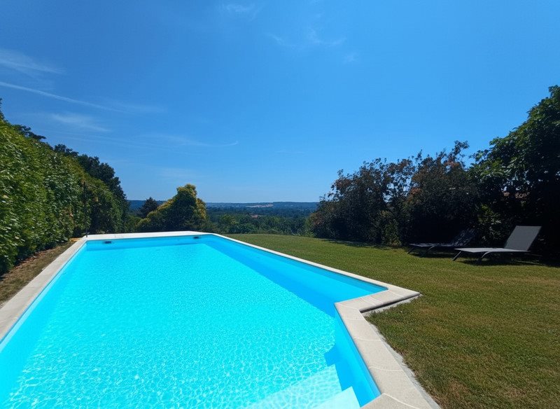 Maison à vendre, 203m², Neuvic