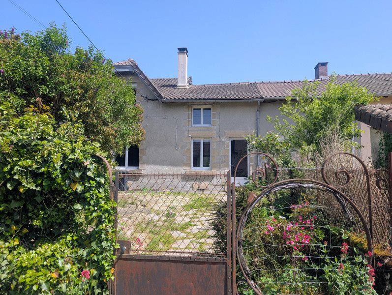 Maison à vendre, 108m², Châlus