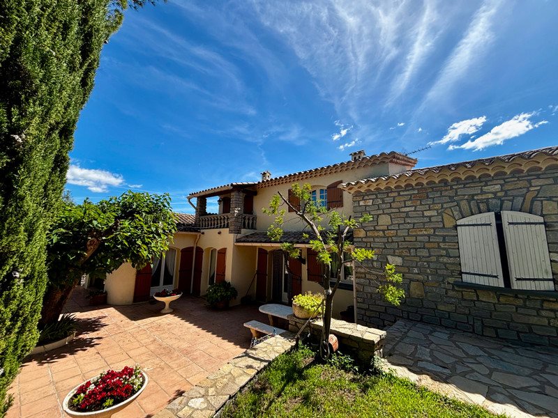 Maison à vendre, 165m², Saint-Privat-des-Vieux