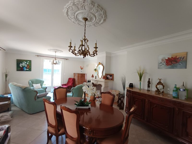 Maison à vendre, 254m², Vergt