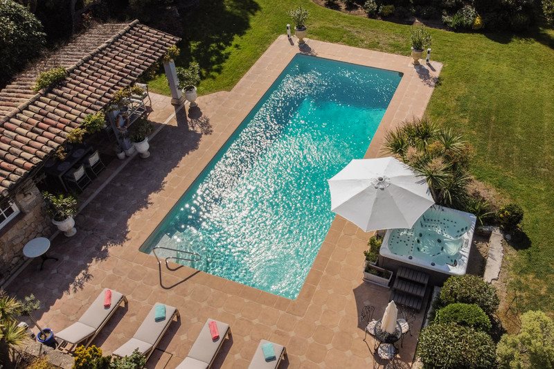 Maison à vendre, 363m², Châteauneuf-Grasse