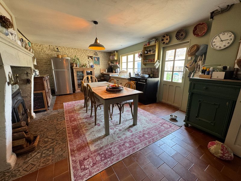Maison à vendre, 293m², Salles-Lavalette