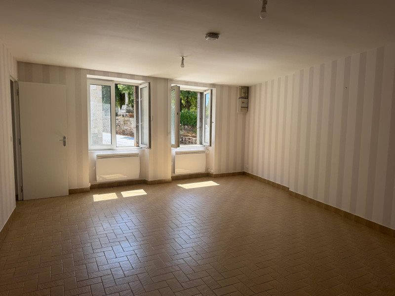 Maison à vendre, 110m², Saint-Georges-la-Pouge