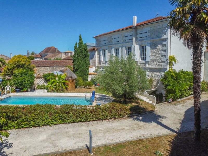 Maison à vendre, 210m², La Boixe