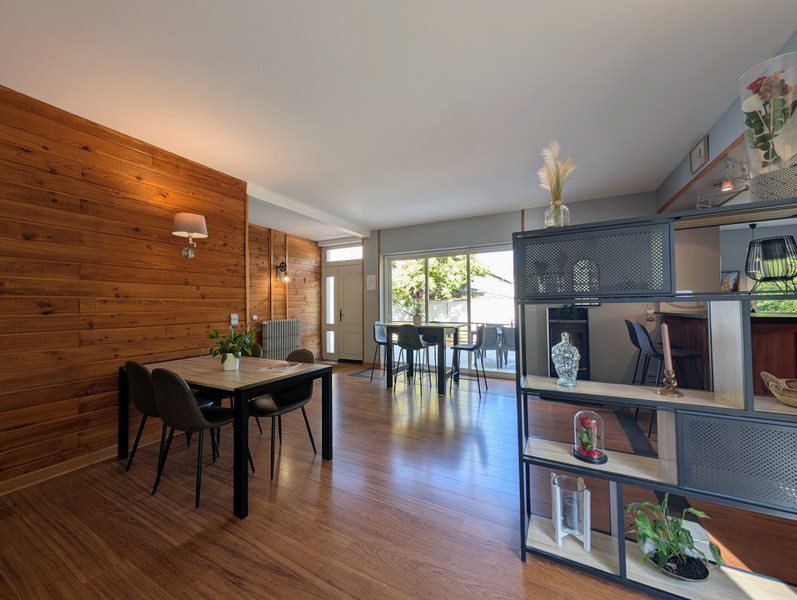 Maison à vendre, 298m², Aussillon