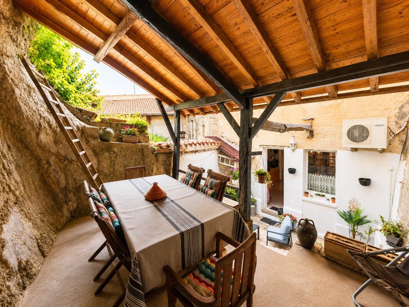 Maison à vendre, 110m², Aubeterre-sur-Dronne