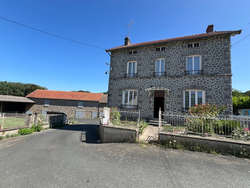 Maison à vendre, 196m², Sardent