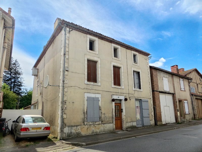 Maison à vendre, 165m², Confolens
