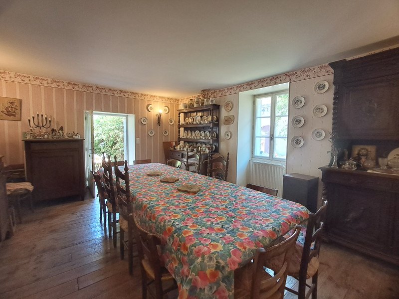 Maison à vendre, 340m², Cherval