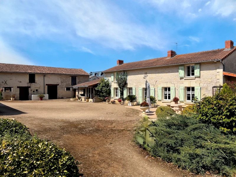 Maison à vendre, 160m², Sammarçolles