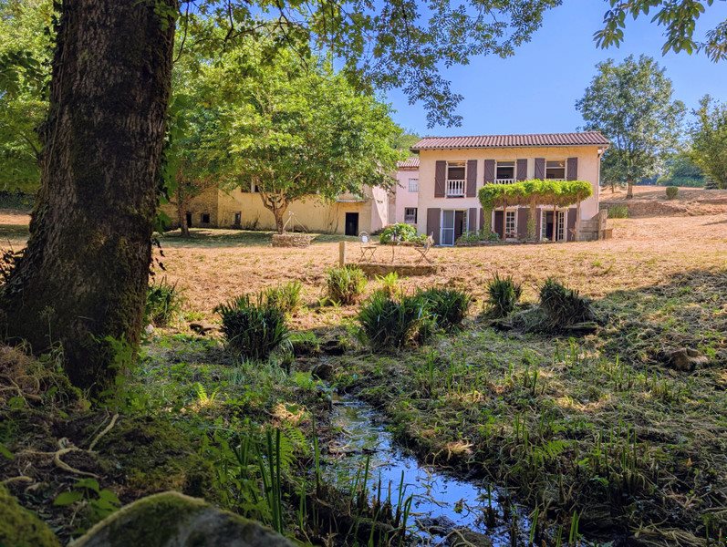 Maison à vendre, 126m², Saint-Amans-Valtoret