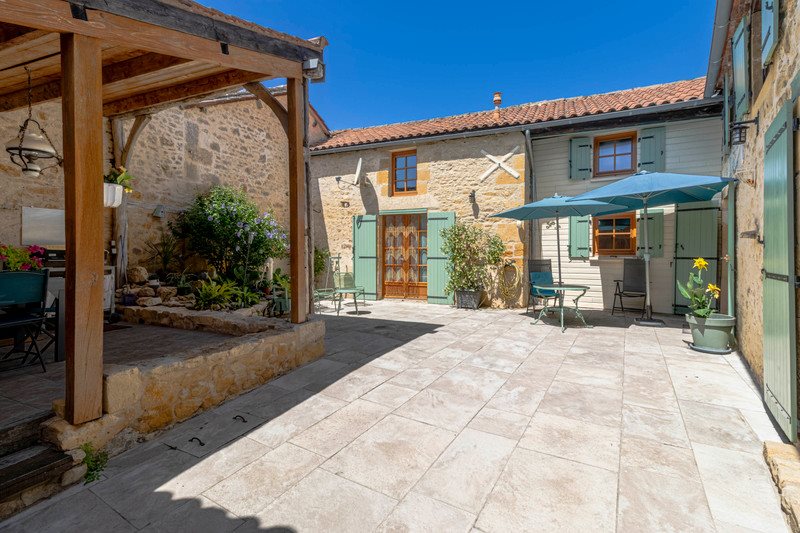 Maison à vendre, 153m², Mauzac-et-Grand-Castang
