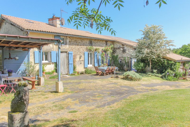 Maison à vendre, 183m², Saint-Pardoux-Soutiers
