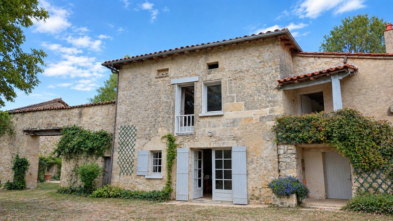 Maison à vendre, 134m², Paussac-et-Saint-Vivien