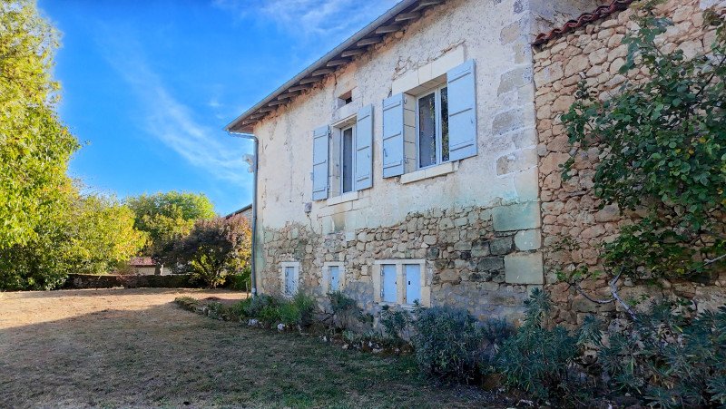 Maison à vendre, 134m², Paussac-et-Saint-Vivien