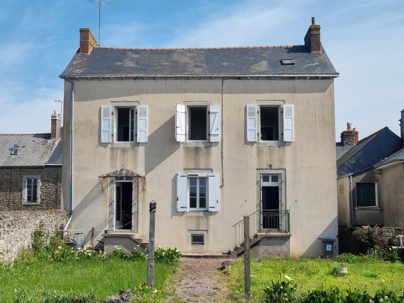 Maison à vendre, 121m², Argentré-du-Plessis