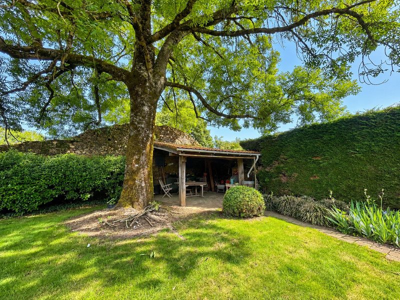 Maison à vendre, 162m², Bussière-Poitevine