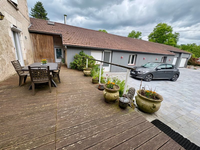 Maison à vendre, 598m², Nontron