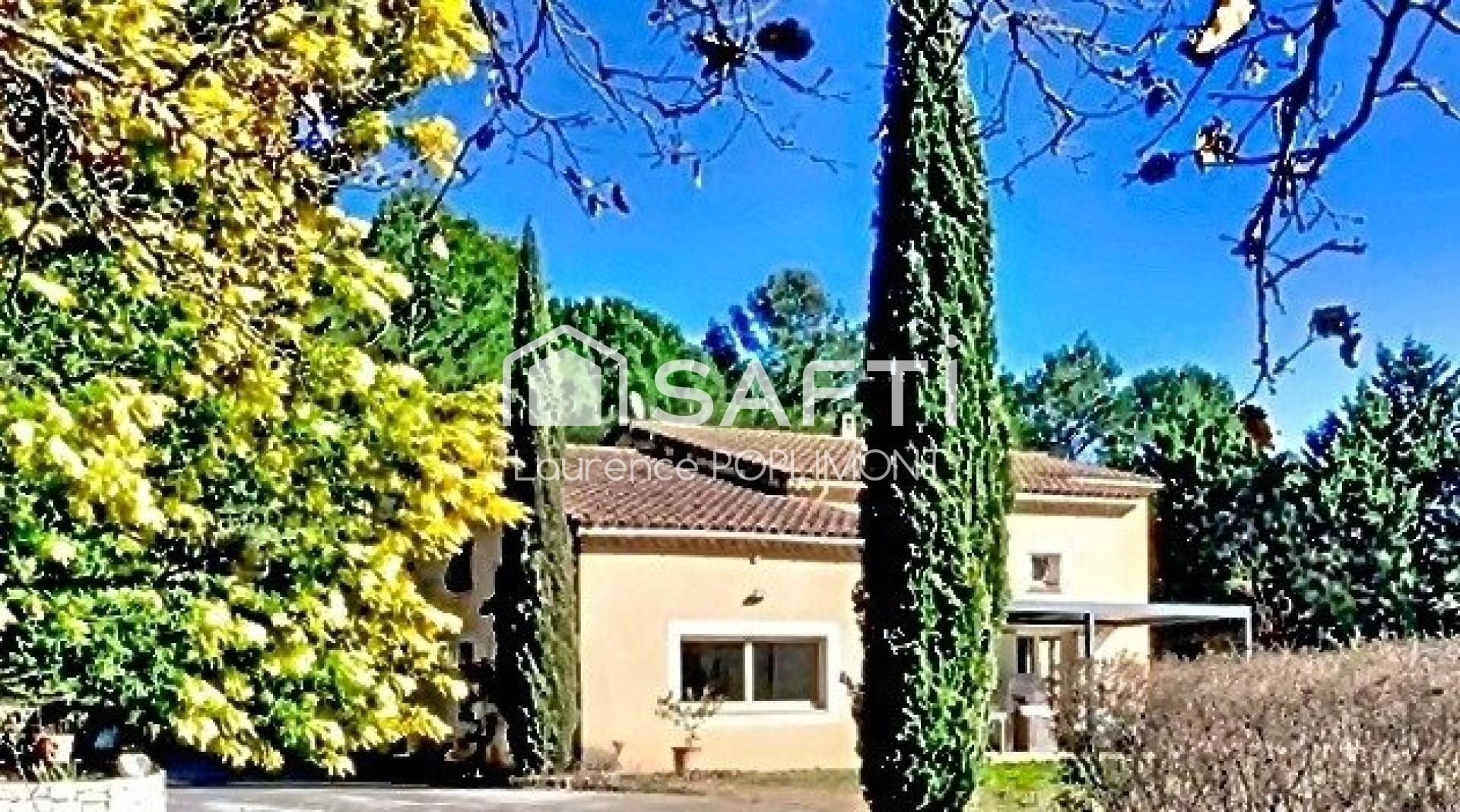 Maison à vendre, 245m², Brignoles