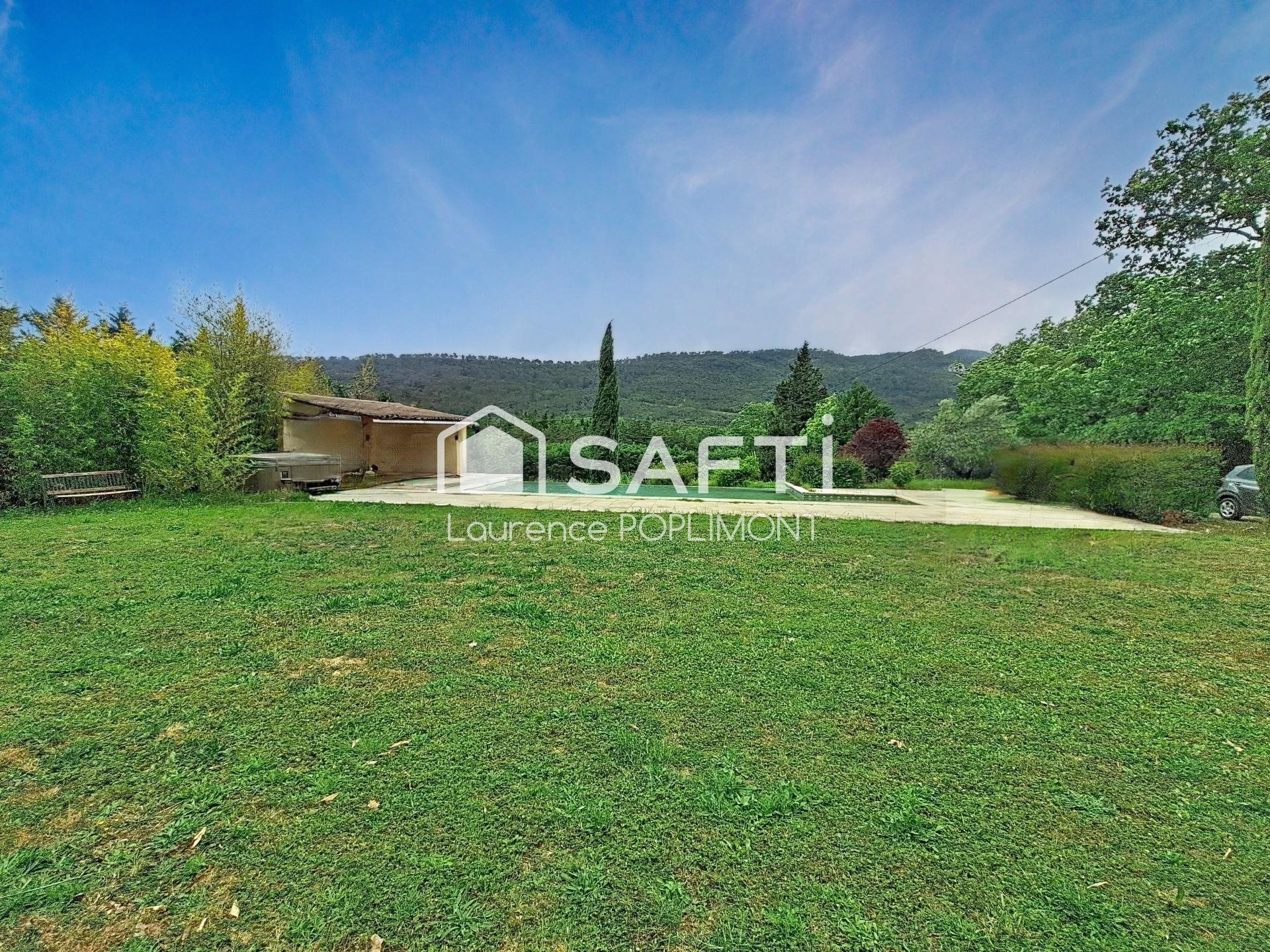 Maison à vendre, 245m², Brignoles