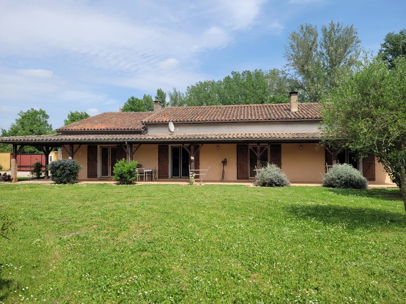 Maison à vendre, 185m², Lafitte-sur-Lot