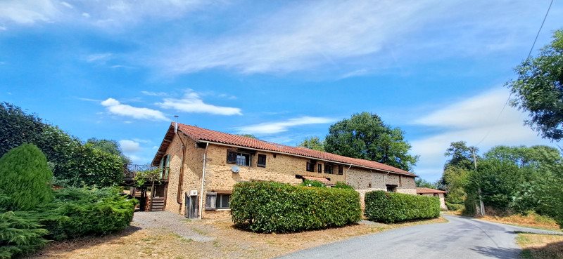 Maison à vendre, 271m², Les Salles-Lavauguyon