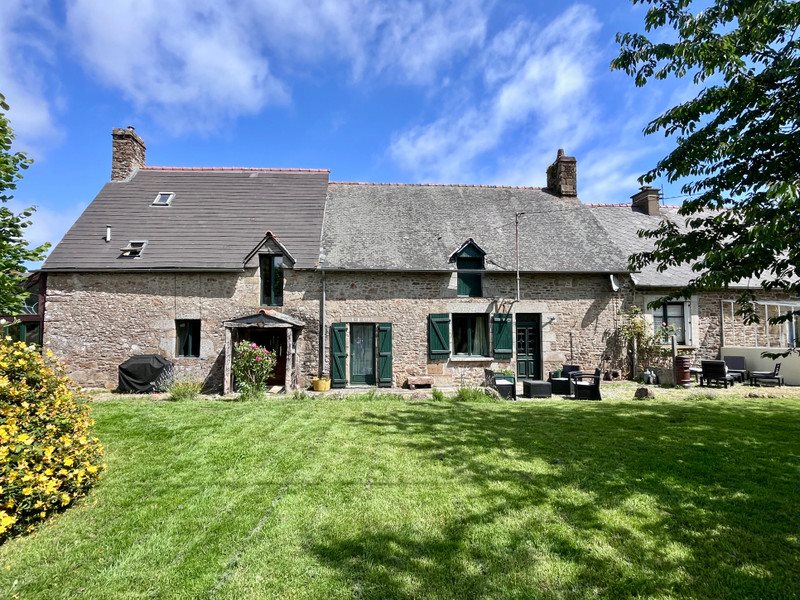Maison à vendre, 245m², Bazouges-la-Pérouse