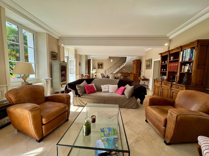 Maison à vendre, 280m², Cheffes