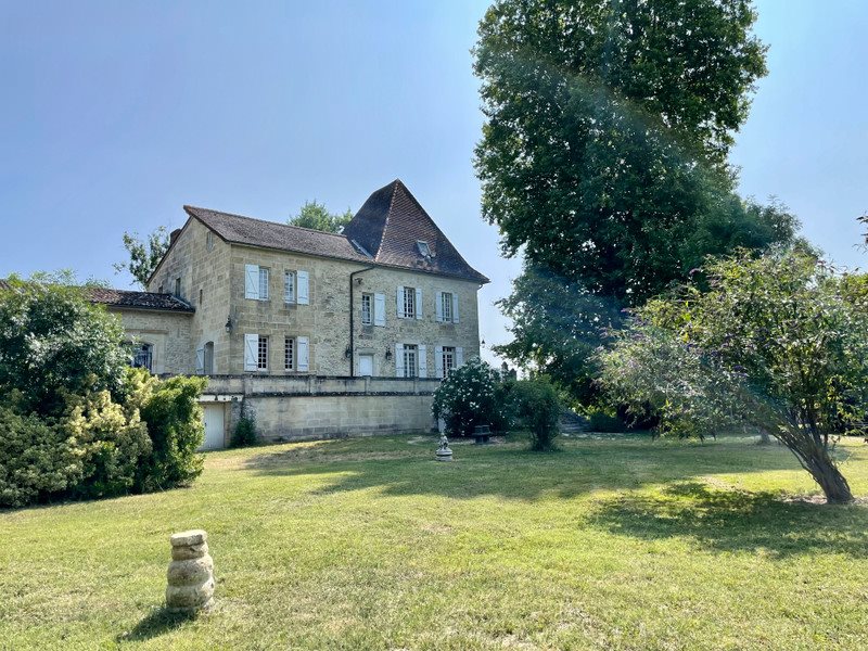 Maison à vendre, 370m², Saint-Jean-de-Blaignac
