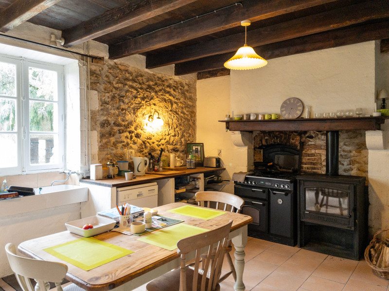 Maison à vendre, 176m², Pressignac