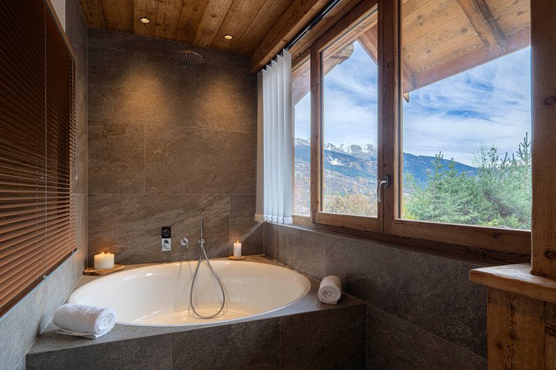 Maison à vendre, 580m², La Salle-les-Alpes